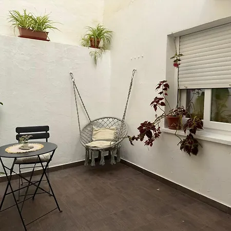 El Patio De Dona Engracia Διαμέρισμα *