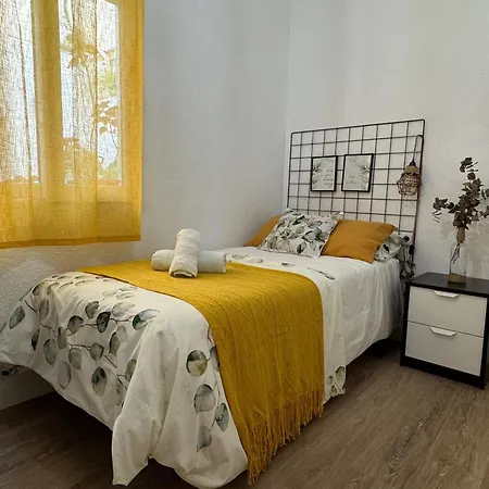 El Patio De Dona Engracia דירה